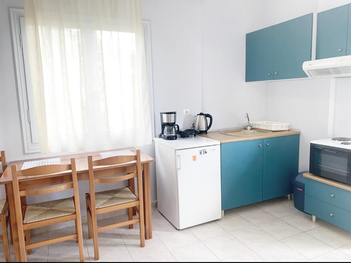 Ilias Apartments Finikounta Luaran gambar